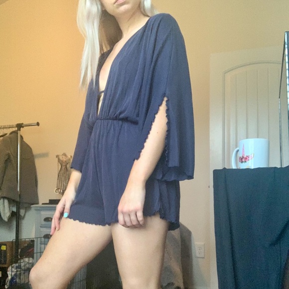 Sadie & Sage navy romper - Picture 10 of 11